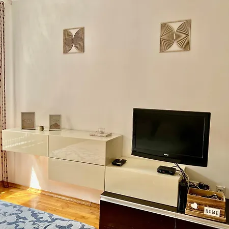 Casa באניה לוקה
